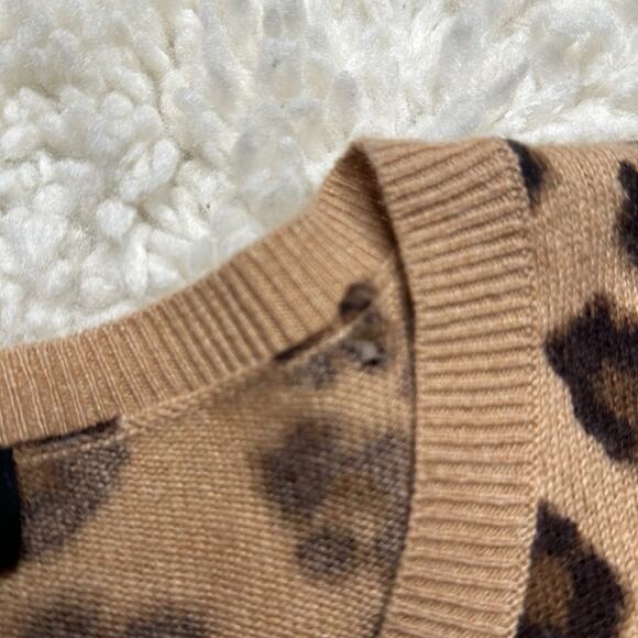 100% Cashmere Luxury Cheetah Print Lightweight Sweater Charter Club Flawed FFF12 - Picture 11 of 11